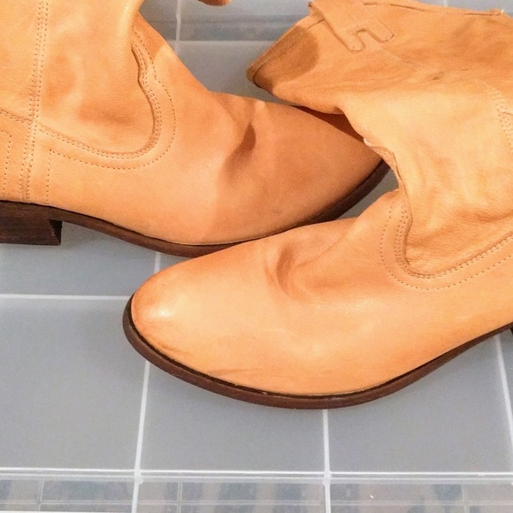 Frye Carson Boot - Picture 5 of 5